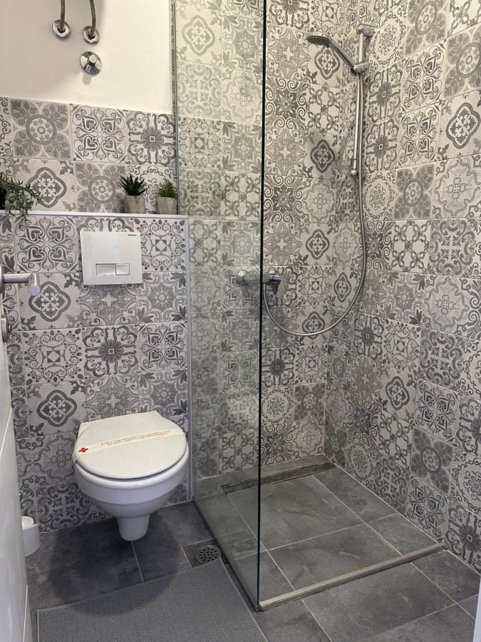 Nice 5 Apartments Сараево Екстериор снимка